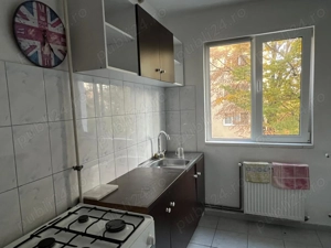 Privat, vand apartament 3 camere, str. Neptun, et. 2 4 - imagine 4