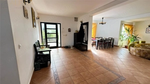 Casa Spatioasa 5 Camere, 325mp utili si Foisor, Teren 534mp - imagine 16