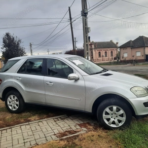 Vând Mercedes ML 280 CDI 4Matic - imagine 2 Vând Mercedes ML 280 CDI 4Matic - imagine 2
