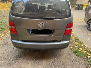 Vand VW Touran an 2003 - imagine 3