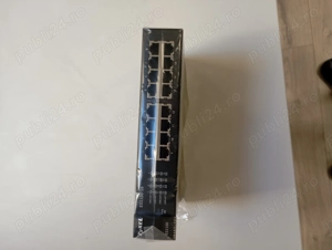 Switch ZyXEL ES1100-16P