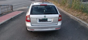 Vând skoda 2012 - imagine 4