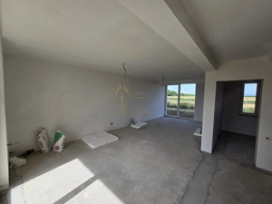 Martinesti, Duplex pe etaj, 3 Dorm, Buc separata,  Zona linistita. - imagine 3