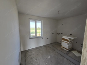 Martinesti, Duplex pe etaj, 3 Dorm, Buc separata,  Zona linistita. - imagine 6