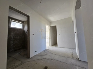 Martinesti, Duplex pe etaj, 3 Dorm, Buc separata,  Zona linistita. - imagine 9