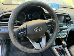 Hyundai Elantra 1,6 benzina si GPL, an fabricatie 2019  - imagine 4