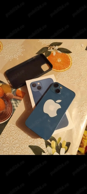 Vând telefon iPhone 13 Blue 
