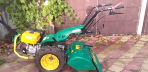 Vand motocultor cu freza tractata