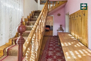 Casă cu 10 camere și 1437 mp teren în Ineu - Arad - imagine 3