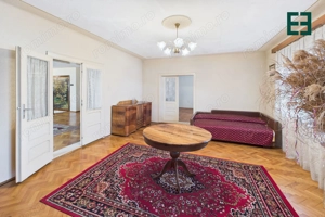 Casă cu 10 camere și 1437 mp teren în Ineu - Arad - imagine 18