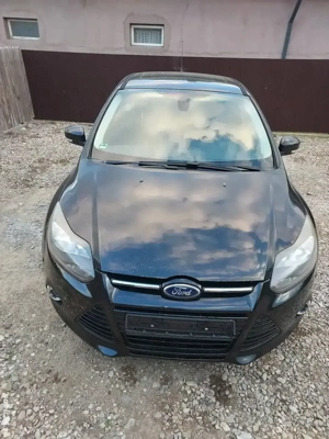 Ford Focus doar 131.000 km - imagine 2