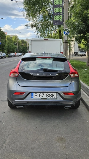 Volvo V40 (motorizare D2) - imagine 2