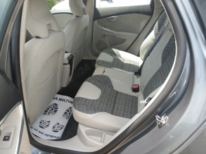 Volvo V40 (motorizare D2) - imagine 9