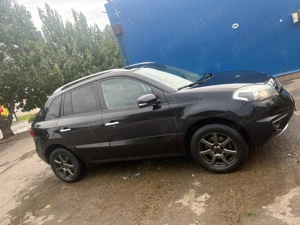 De vânzare mașina un cochet Renault