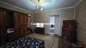 Casă S+P+M ultracentrală, zona – Piața Mircea - imagine 2