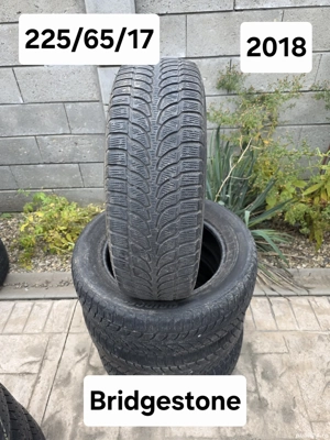 Set 4 anvelope 225/65/17 iarna Bridgestone RAV4 