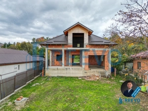 Casa de vânzare, strada Paun Pincio nr. 5, Moinești - imagine 19