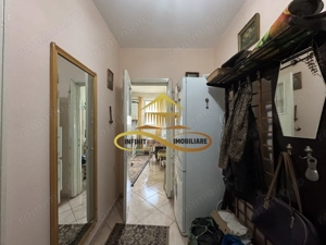 Apartament cu 2 camere cu balcon etaj 3 din 4 - de vanzare - imagine 5