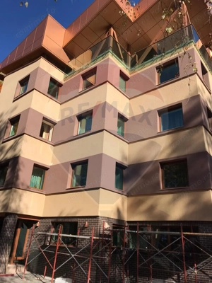 Apartament elegant cu mobilier de inspirație barocă, Valea Cheii 23 - imagine 9