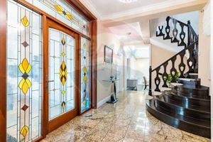 VANZARE EXCLUSIVA VILĂ PREMIUM ÎN PIPERA – STRADA PETRU RAREȘ NR. 16 - imagine 8