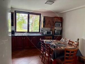 Casă / Vilă cu 4 camere de vânzare - imagine 12