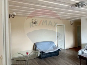 Casă / Vilă cu 4 camere de vânzare - imagine 5