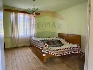 Casă / Vilă cu 2 camere de vânzare - imagine 12