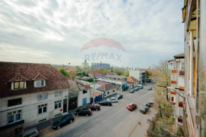 De vânzare apartament cu 2 camere zona Ioșia - imagine 12