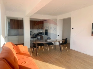 Apartament 5 camere de închiriat în Complexul Rezidențial Luceafărul - imagine 3