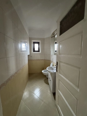  Casă ultracentrală cu curte și garaj | Confort premium în inima Oradiei - imagine 7