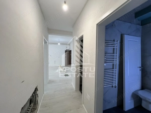 DE VANZARE – APARTAMENT CU 3 CAMERE, ETAJ 1 – ZONA TORONTALULUI SPITAL - imagine 13