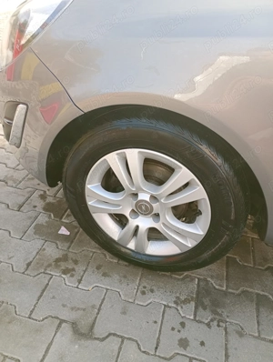 Opel CORSA D 2014 - imagine 8
