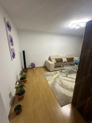 Vând apartament cu 3 camere