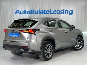 Lexus NX - imagine 3