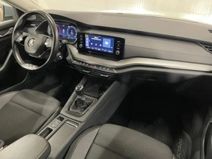 Skoda Octavia - imagine 8