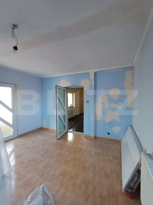 Apartament de vanzare, cu 3 camere, semidecomandat, 84 mp, zona Centrala! - imagine 9