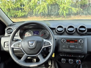 Dacia Duster Laureate 4x4 2021, 1.5 Blue dCi Diesel Manuala, 115 CP, 6+1 trepte - imagine 15 Dacia Duster Laureate 4x4 2021, 1.5 Blue dCi Diesel Manuala, 115 CP, 6+1 trepte - imagine 15