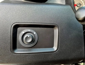 Dacia Duster Laureate 4x4 2021, 1.5 Blue dCi Diesel Manuala, 115 CP, 6+1 trepte - imagine 17 Dacia Duster Laureate 4x4 2021, 1.5 Blue dCi Diesel Manuala, 115 CP, 6+1 trepte - imagine 17