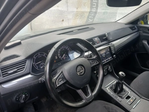 Vând Skoda superb 1.6  2017 222k revizie și ITP făcute recent - imagine 3