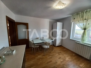 Casa individuala de inchiriat garaj pivnita curte generoasa Strand II - imagine 20