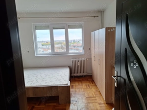 De inchiriat apartament 3 camere etaj 8, zona Garii
