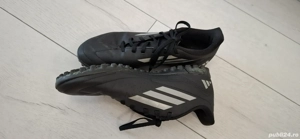 adidasi adidas fotbal 42