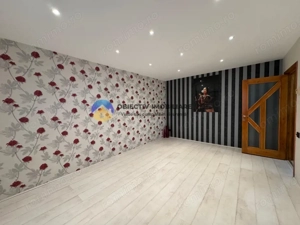 Apartament 3 camere de închiriat semimobilat si utilat Maratei,scoala nr.2 - imagine 6 Apartament 3 camere de închiriat semimobilat si utilat Maratei,scoala nr.2 - imagine 6