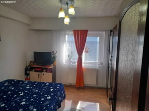 Apartament decomandat 3 camere 1Mai  - imagine 3