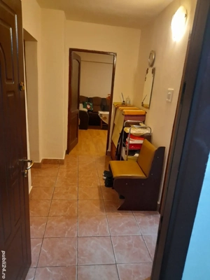 Apartament decomandat 3 camere 1Mai  - imagine 8