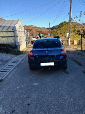 Renault Megane 2, Berlina, An: 2005, 1.5 Dci diesel - E4 86 CP - imagine 4 Renault Megane 2, Berlina, An: 2005, 1.5 Dci diesel - E4 86 CP - imagine 4