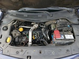 Renault Megane 2, Berlina, An: 2005, 1.5 Dci diesel - E4 86 CP - imagine 8 Renault Megane 2, Berlina, An: 2005, 1.5 Dci diesel - E4 86 CP - imagine 8