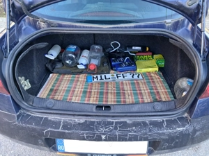 Renault Megane 2, Berlina, An: 2005, 1.5 Dci diesel - E4 86 CP - imagine 10 Renault Megane 2, Berlina, An: 2005, 1.5 Dci diesel - E4 86 CP - imagine 10