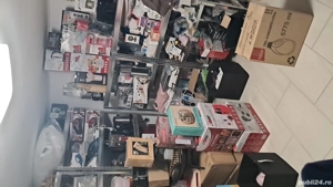 marfă nouă la palet 