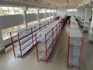 Rafturi industriale noi